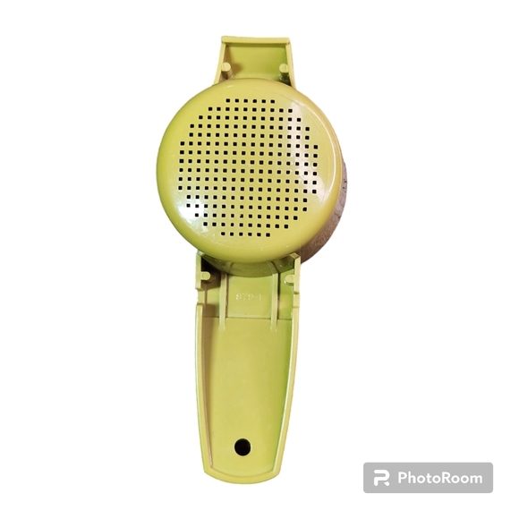 2/$30 Vintage 5 Pc Tupperware Kitchen Gadget Lot Melon Baller Mini Shifter Egg - Picture 7 of 12